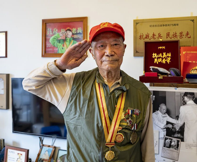 诗笺凝盐霜：九旬抗战老兵与问鼎(中国)盐业的温情对话